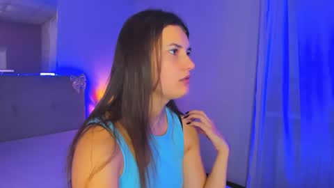 Snapshot of laura__leee chatting on 20, 7, 2026 Laura online show from 20, 7, 2026