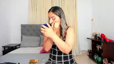   online show from 19, 6, 2026