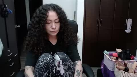  Wen  online show from 31, 1, 2025