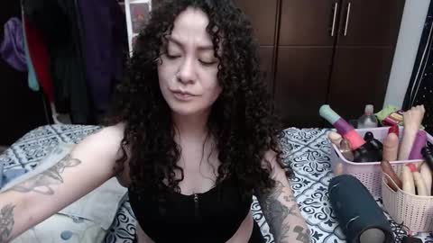  Wen  online show from 26, 9, 2025