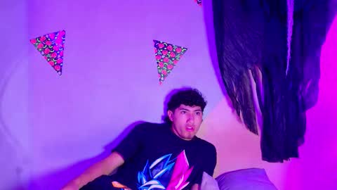 laura_and_kevin online show from 30, 10, 2025