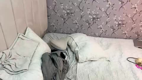 Snapshot of laura_d23 chatting on 21, 1, 2025 laura online show from 21, 1, 2025