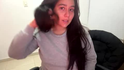 laura online show from 2, 12, 2025