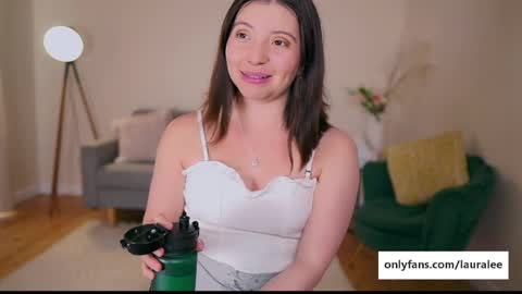 Laura Lee. online show from 10, 3, 2025