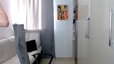 Laura online show from 22, 1, 2025