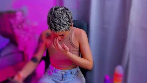 Laura Rose online show from 20, 11, 2025