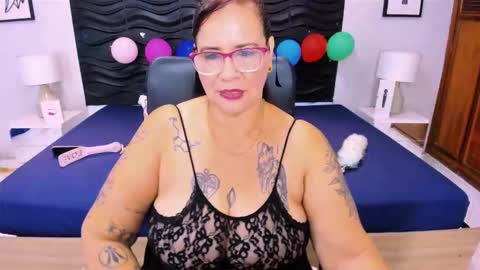 Laura online show from 30, 10, 2025