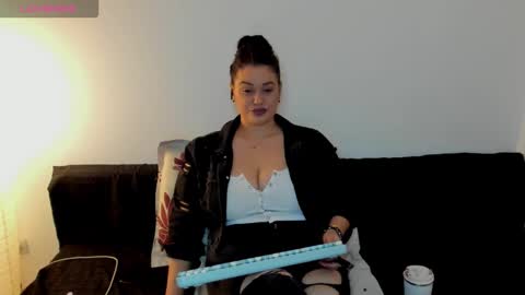 Snapshot of laura_sinner chatting on 26, 2, 2026 Laura online show from 26, 2, 2026