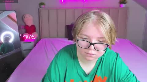 Laura online show from 22, 3, 2026