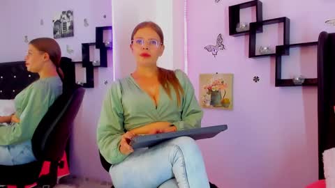 Laura Blue online show from 14, 12, 2024