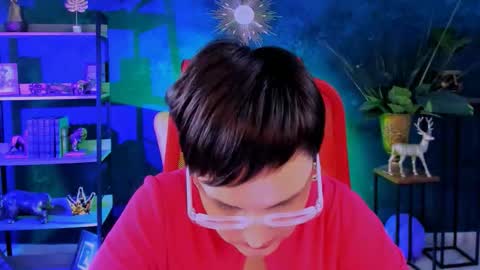 lauradavidsons online show from 26, 11, 2025