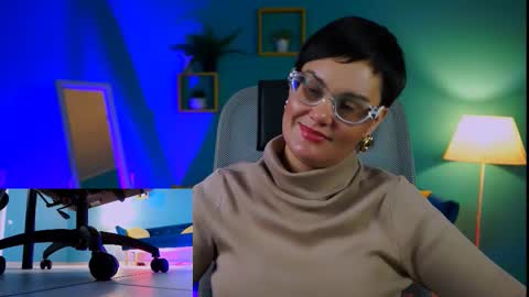 lauradavidsons online show from 30, 11, 2025