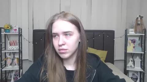 LauraHlot online show from 20, 9, 2025