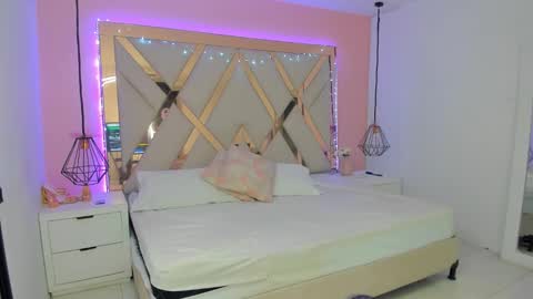 laura  online show from 16, 2, 2026