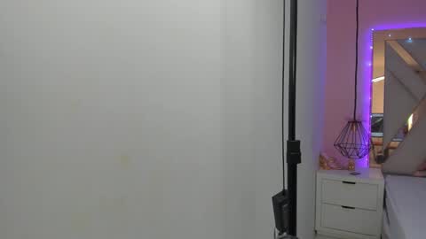 laura  online show from 17, 2, 2026