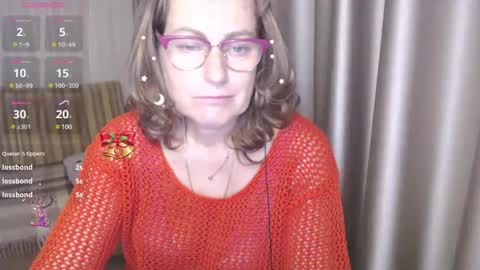 Snapshot of lauraoven1 chatting on 1, 12, 2024 Lauraoven1 online show from 1, 12, 2024