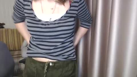 Snapshot of lauraoven1 chatting on 14, 12, 2024 Lauraoven1 online show from 14, 12, 2024