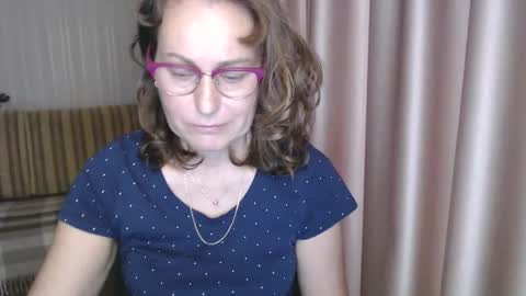 Snapshot of lauraoven1 chatting on 21, 12, 2024 Lauraoven1 online show from 21, 12, 2024
