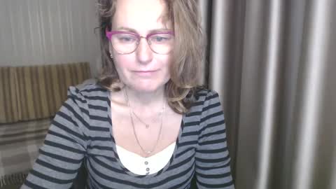 Snapshot of lauraoven1 chatting on 26, 12, 2024 Lauraoven1 online show from 26, 12, 2024
