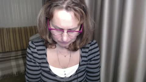 Snapshot of lauraoven1 chatting on 26, 12, 2024 Lauraoven1 online show from 26, 12, 2024