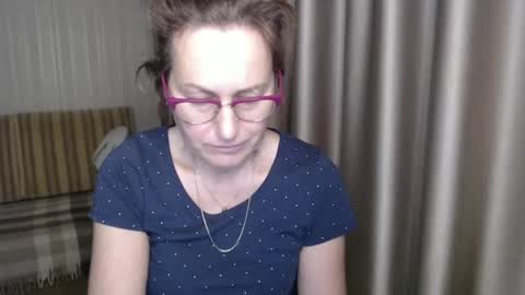 Snapshot of lauraoven1 chatting on 15, 1, 2025 Lauraoven1 online show from 15, 1, 2025