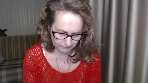 Snapshot of lauraoven1 chatting on 21, 1, 2025 Lauraoven1 online show from 21, 1, 2025