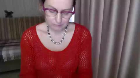 Snapshot of lauraoven1 chatting on 10, 3, 2025 Lauraoven1 online show from 10, 3, 2025