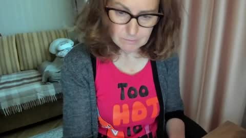 Snapshot of lauraoven1 chatting on 16, 5, 2026 Lauraoven1 online show from 16, 5, 2026