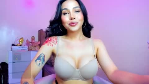 Your sweet Laura online show from 2, 3, 2026