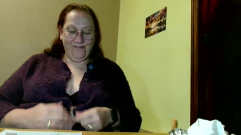 Snapshot of laureanne50 chatting on 29, 1, 2025 laureanne online show from 29, 1, 2025