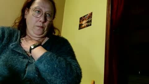 Snapshot of laureanne50 chatting on 6, 3, 2025 laureanne online show from 6, 3, 2025