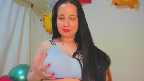 Snapshot of laureen777 chatting on 26, 1, 2025 laureen777 online show from 26, 1, 2025