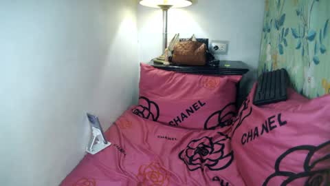 Belle online show from 2, 3, 2025