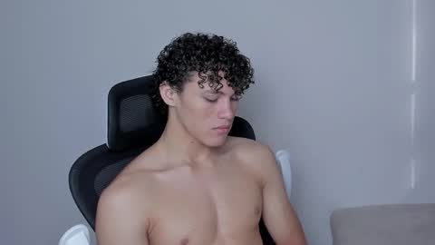 Laureent online show from 25, 10, 2025