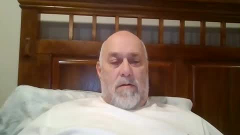 Snapshot of laurel16 chatting on 5, 1, 2026 laurel16 online show from 5, 1, 2026