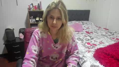 Lauren Independent model online show from 17, 2, 2026