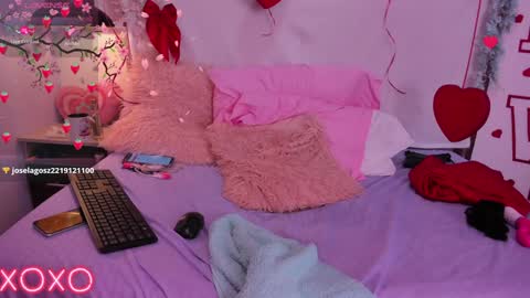 Snapshot of lauren_evans96 chatting on 8, 2, 2025 Lauren evans9 online show from 8, 2, 2025