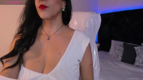 Lauren online show from 13, 1, 2025