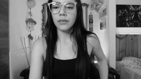 Snapshot of lauren_sweet7 chatting on 8, 12, 2024 Lauren online show from 8, 12, 2024