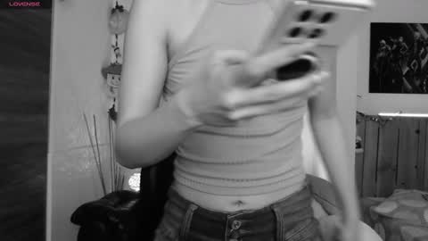 Snapshot of lauren_sweet7 chatting on 1, 1, 2025 Lauren online show from 1, 1, 2025