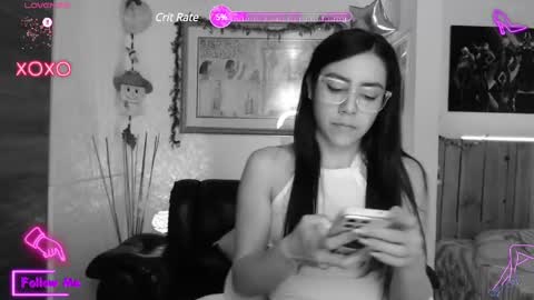 Snapshot of lauren_sweet7 chatting on 5, 1, 2025 Lauren online show from 5, 1, 2025