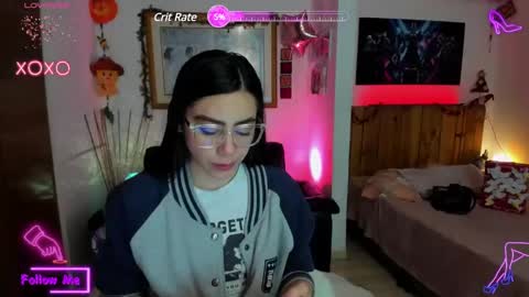 Snapshot of lauren_sweet7 chatting on 4, 3, 2025 Lauren online show from 4, 3, 2025