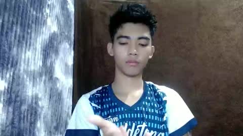laurence_cuttieguyhere online show from 4, 5, 2026