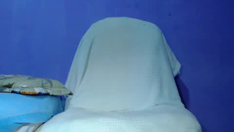 Laurens GIRL VERY HOT online show from 7, 2, 2025