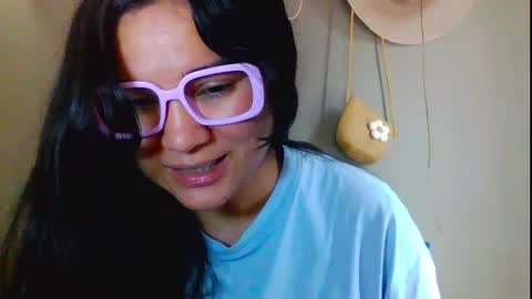 onlyfan laureng7 - 7 laureng2 online show from 29, 4, 2026