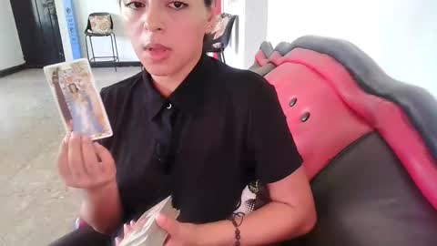 Snapshot of laurenhot94 chatting on 4, 11, 2025 laurenhot94 online show from 4, 11, 2025