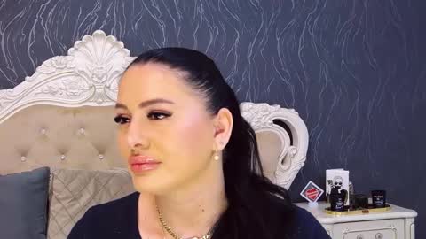 Laura online show from 22, 3, 2026