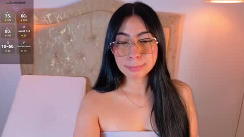 Snapshot of laurenn_smitth chatting on 27, 10, 2025 laurenn_smitth online show from 27, 10, 2025