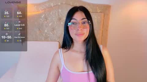 laurenn_smitth online show from 19, 11, 2025