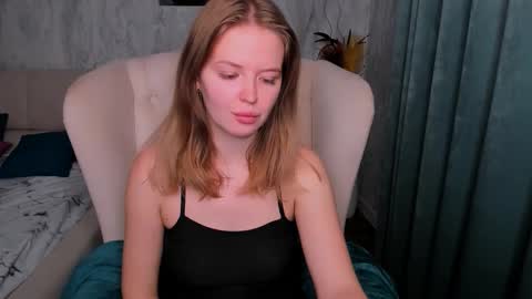 Snapshot of laurennhill chatting on 25, 10, 2025 laurennhill online show from 25, 10, 2025